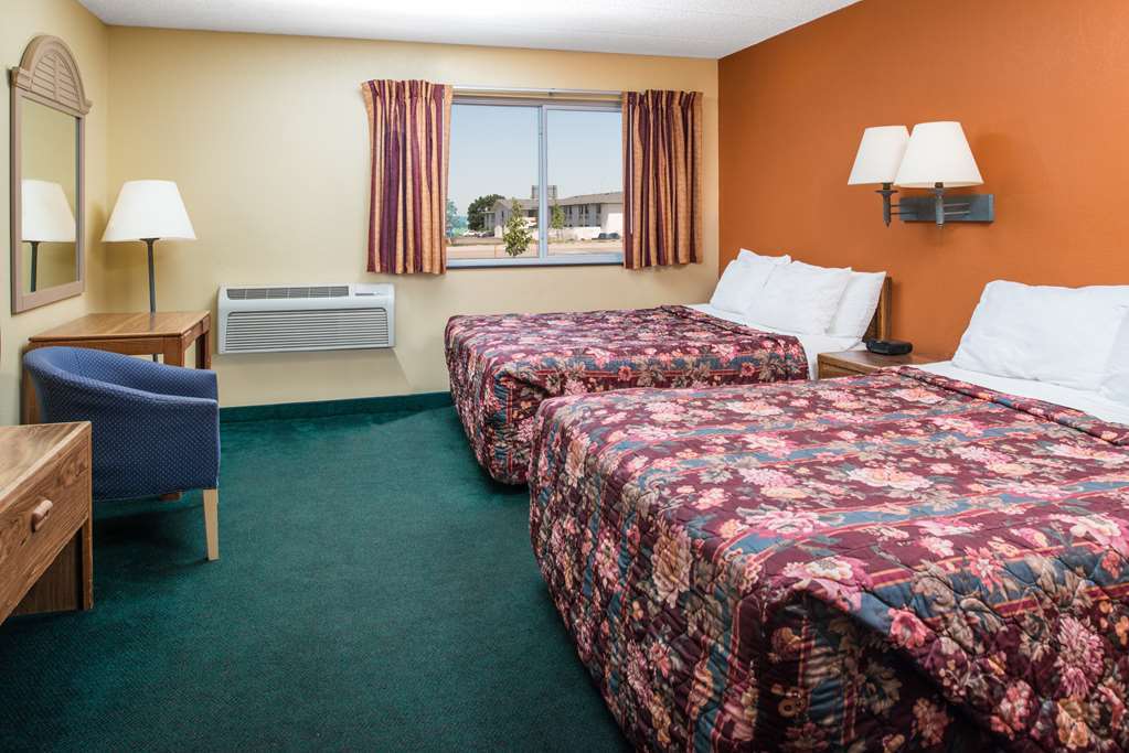 Sunset Inn & Suites Lincoln Zimmer foto